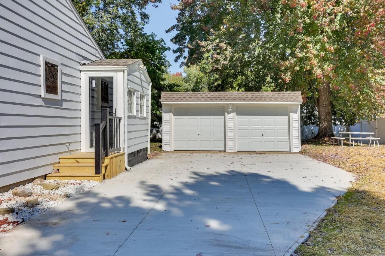 Modern Northfield Cottage With Yard! Exterior photo